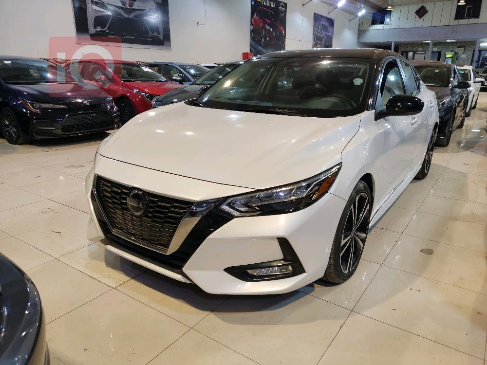 نیسان سێنترا